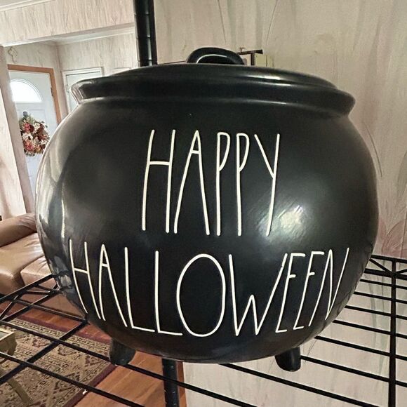 COPY - Happy Halloween Cauldron - Picture 1 of 4